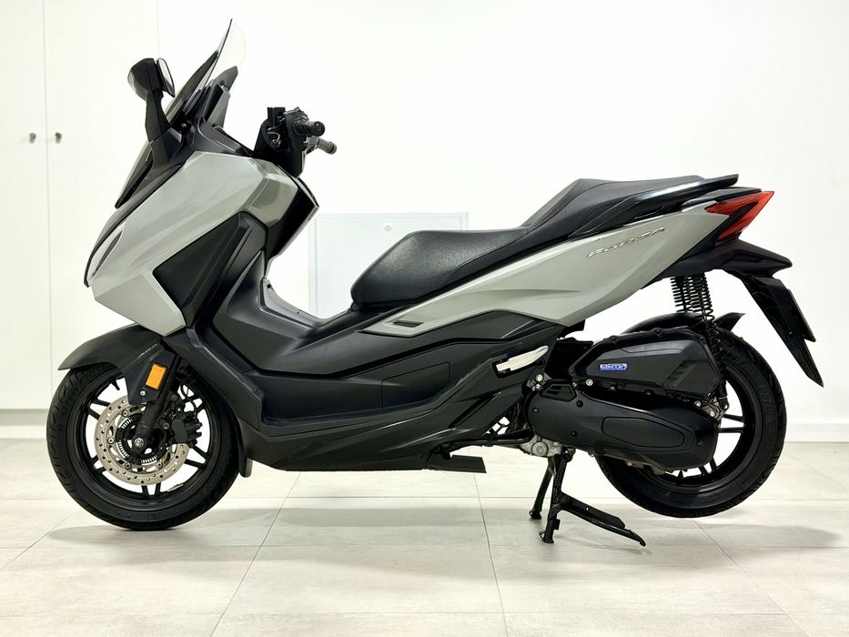 Honda Forza 125 Premium Gt Ac/ Retoma