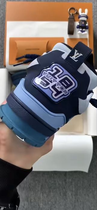 Tenis LV Skate a metade do preço