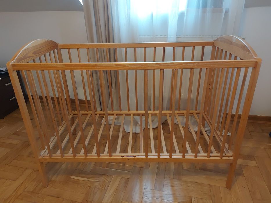 Sprzedam łóżeczko