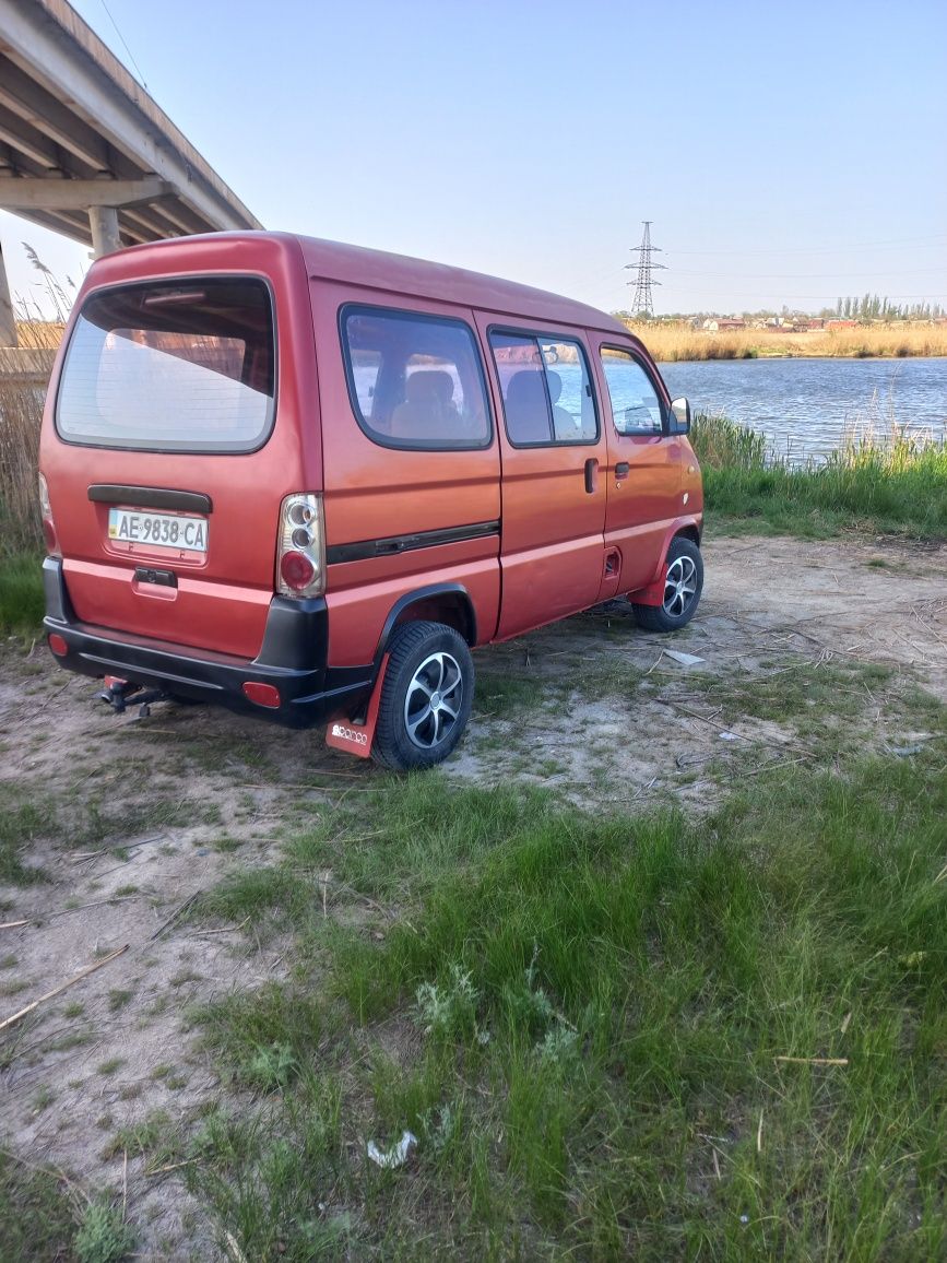 Продам микроавтобус минивен