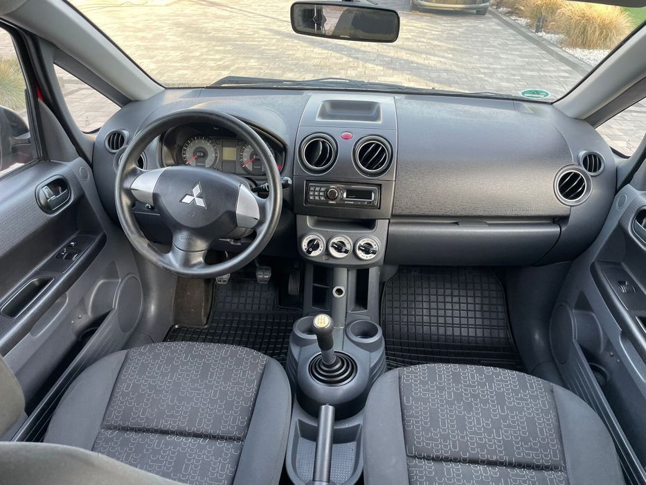 Mitsubishi colt 2009r 1.1 130 tys przbiegu. Atrakcyjny wyglad!