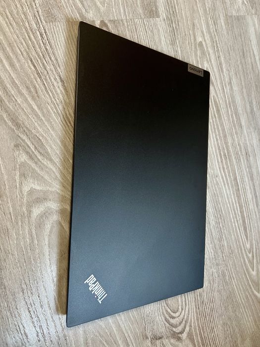 Lenovo ThinkPad E15 Core I3/16Gb/256Gb/IntelUHD/15.6/Як новий