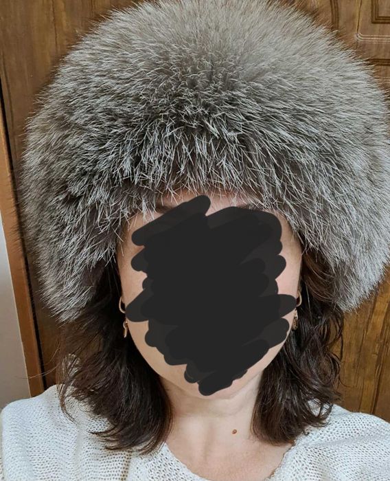 Крута шапка з чорнобурки