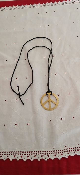 Colar símbolo da Paz