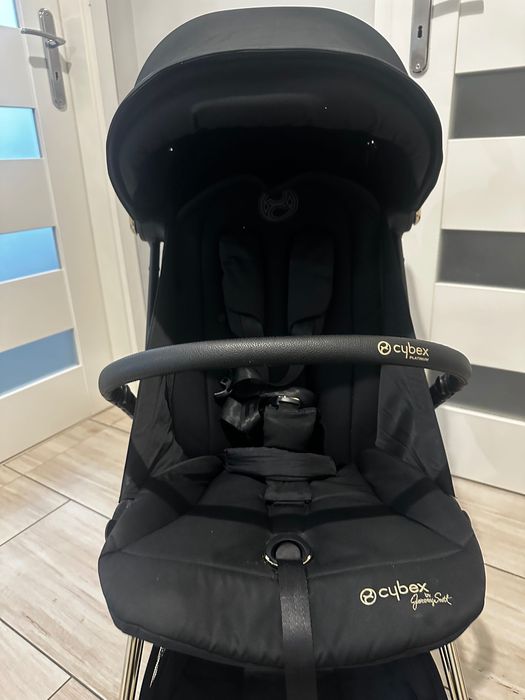 Cybex Coya Wings – wózek spacerowy