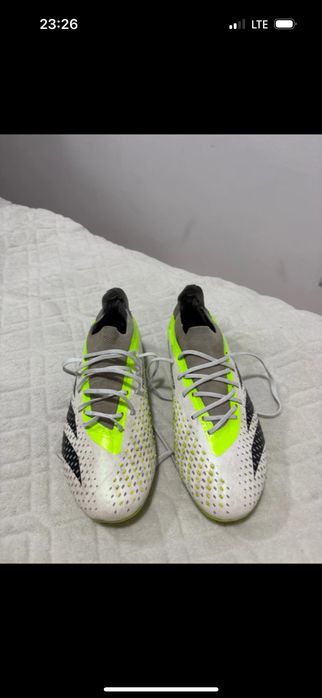 Profesjonalne korki adidasa mixy