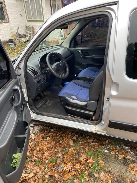 Пежо Партнер 2003р.