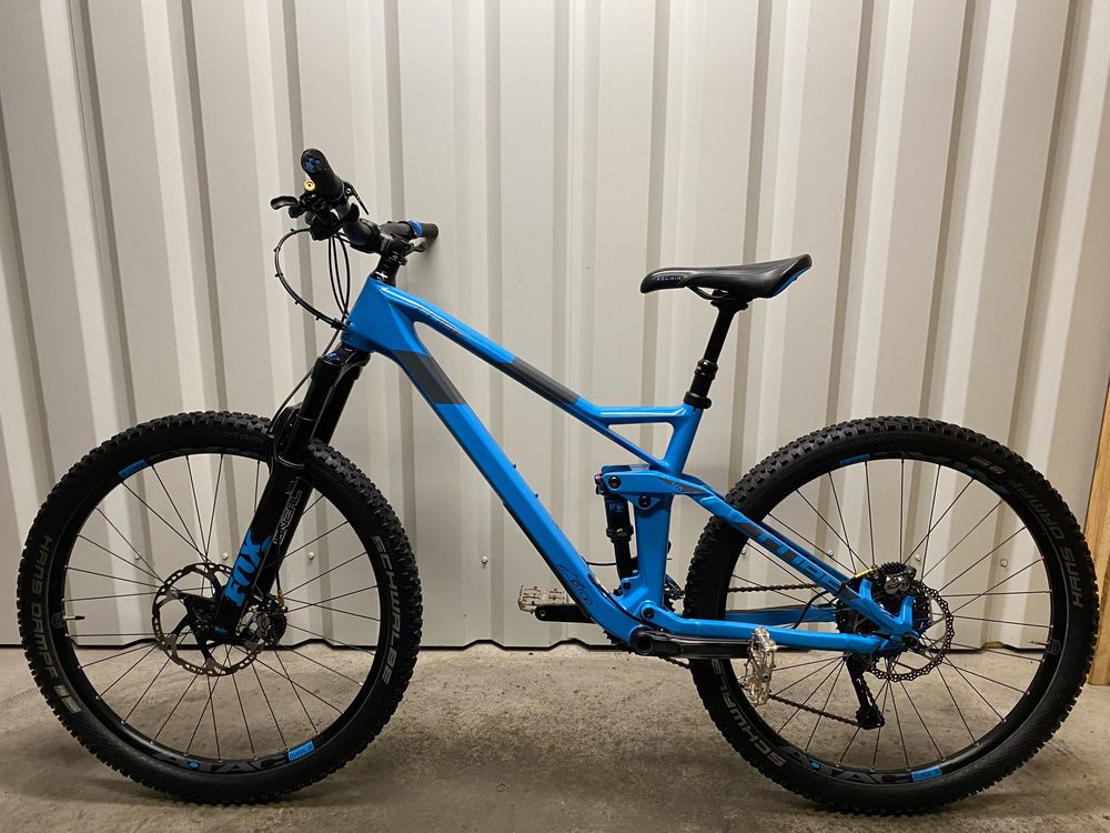Двухподвісний Карбоновий 140mm  Cube Stereo Race