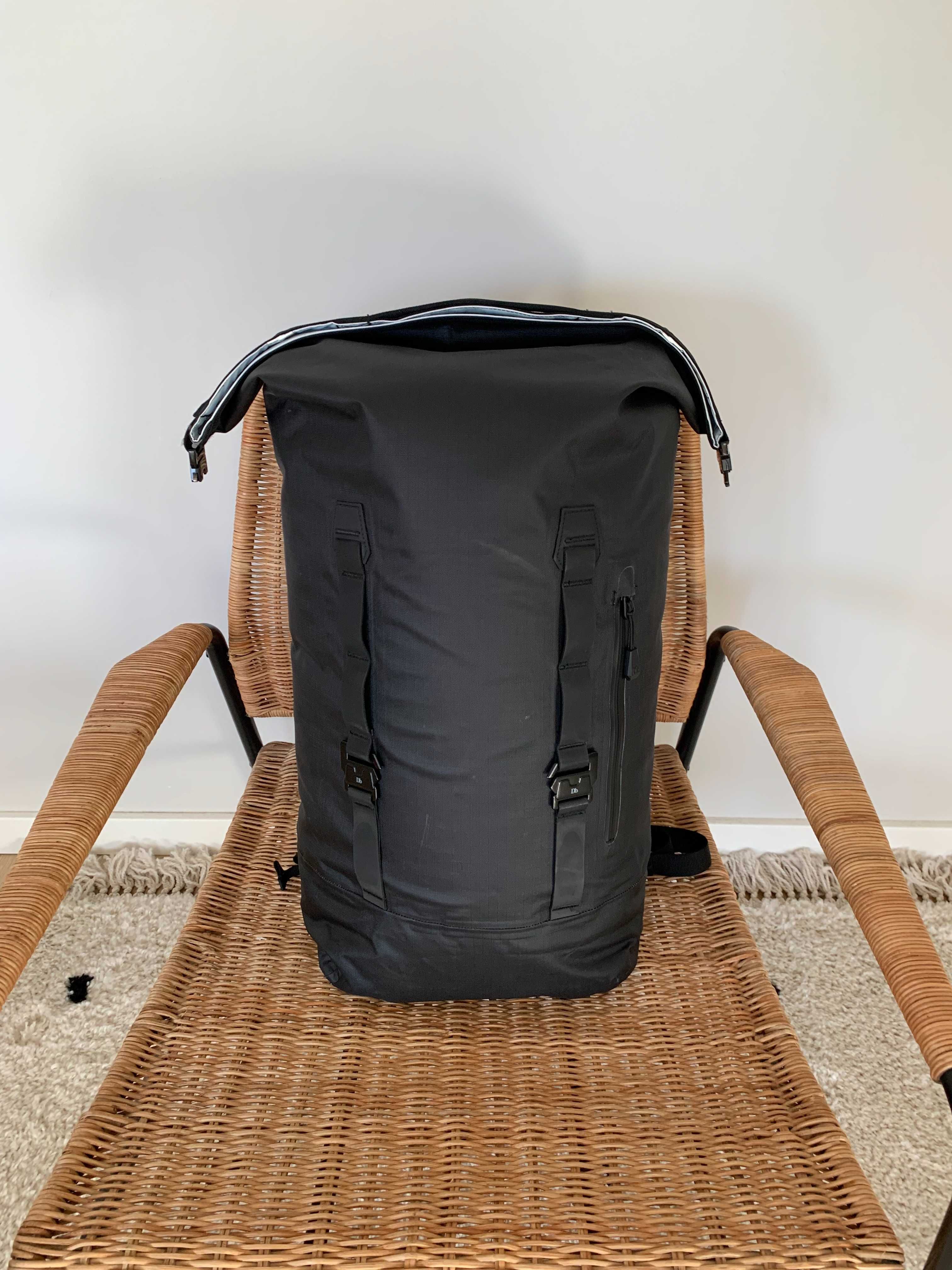 Db Journey Essential Rolltop Backpack 32L