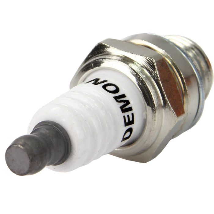 ŚWIECA ZAPŁONOWA DO Piły Kosy Podkaszarki Spalinowej NAC DEMON