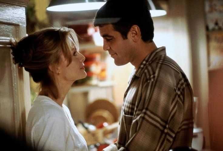 UM DIA EM GRANDE (George Clooney/Michelle Pfeiffer) Comédia romântica