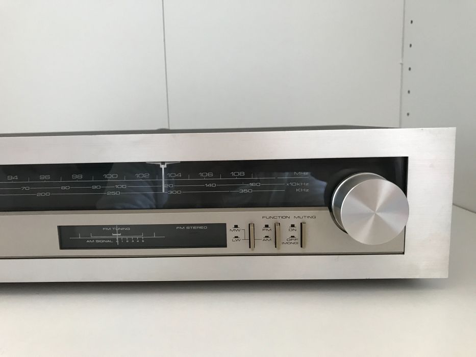 Radio/tuner e audio digital timer (Pioneer)