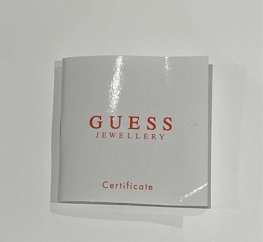 Pulseira Guess dourada com brilhantes