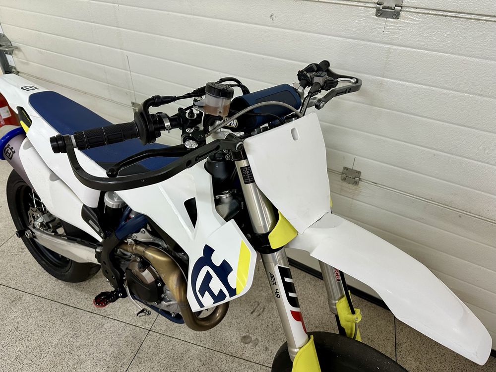 Husqvarna FS 450 Supermoto