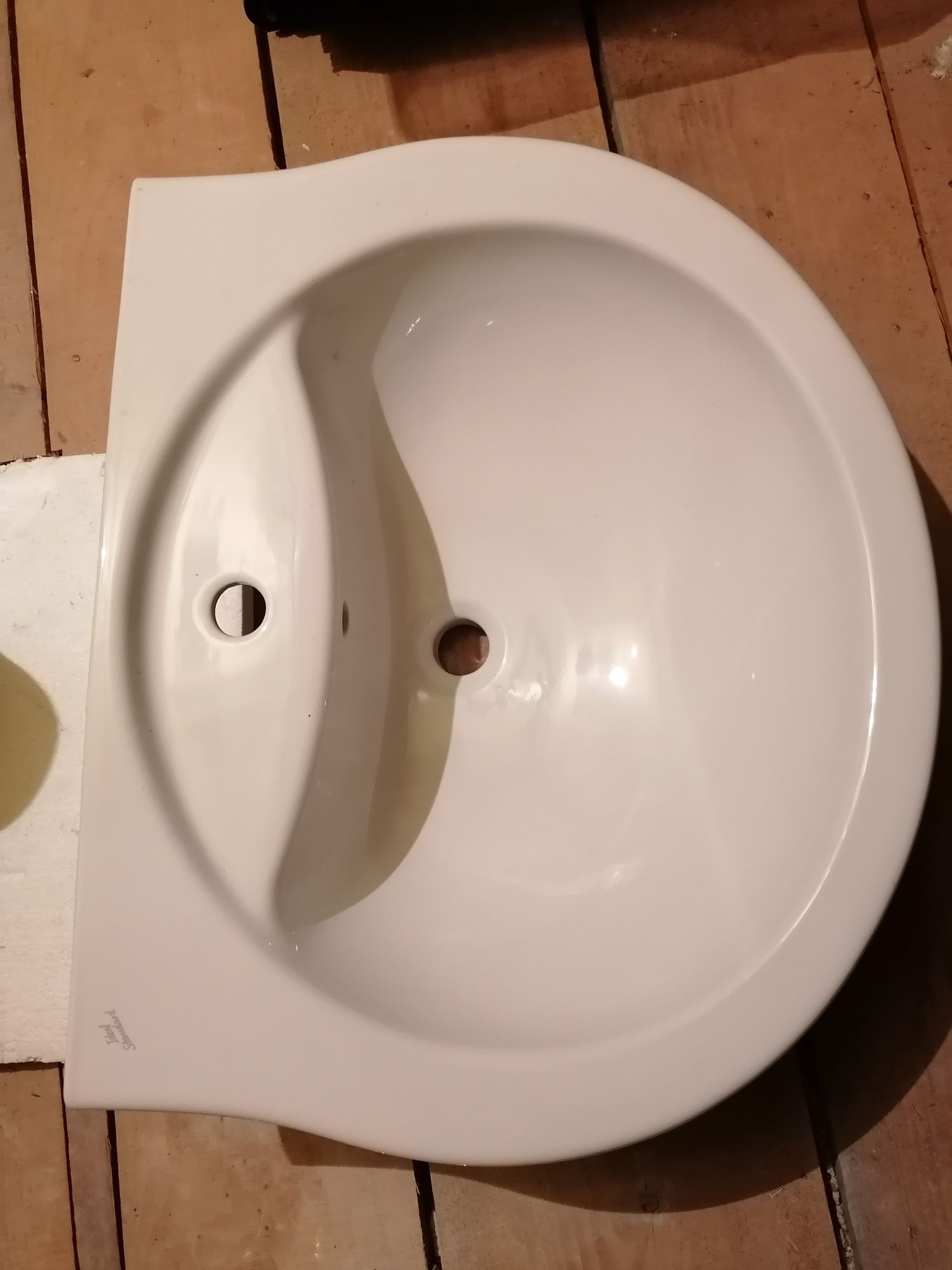 Umywalka łazienkowa San Remo. 65cm, 21 kg.