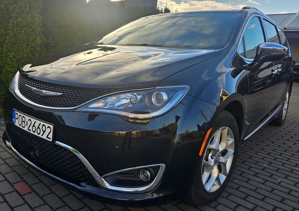 Chrysler Pacifica Wersja Limited Full Opcja