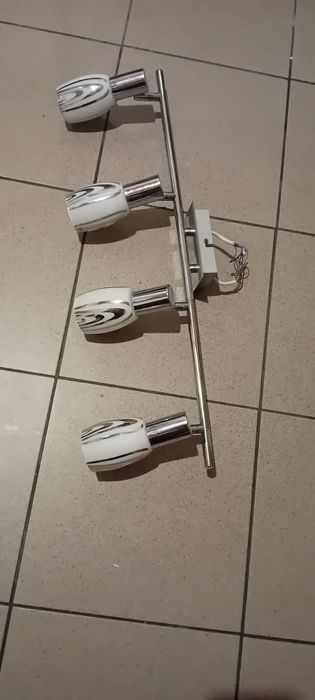 Lampa sufitowa  z żarowkami