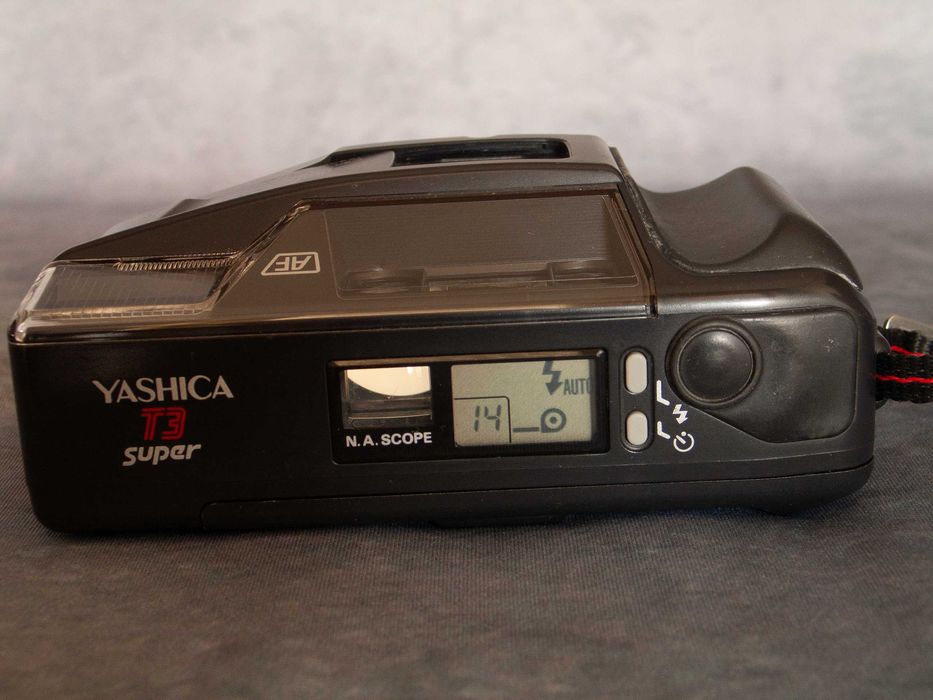 Yashica T3 - Lente Carl Zeiss 3.5