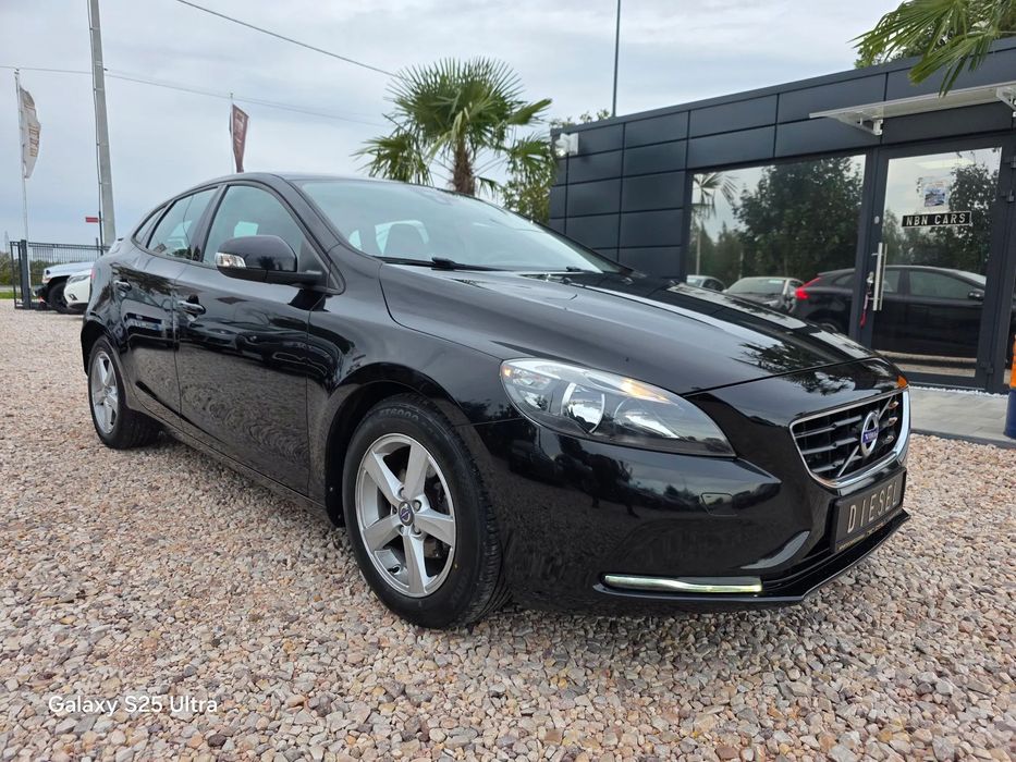 Volvo V40 1.6D2#115KM#Ledy#Climatronic#Navi#Serwis#Świeży Import#1 Rok Gwarancji