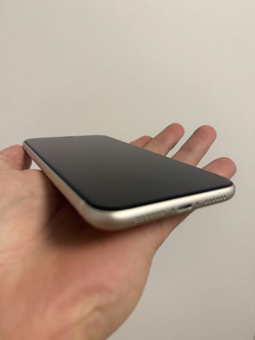 Iphone 11/64gb. 98%