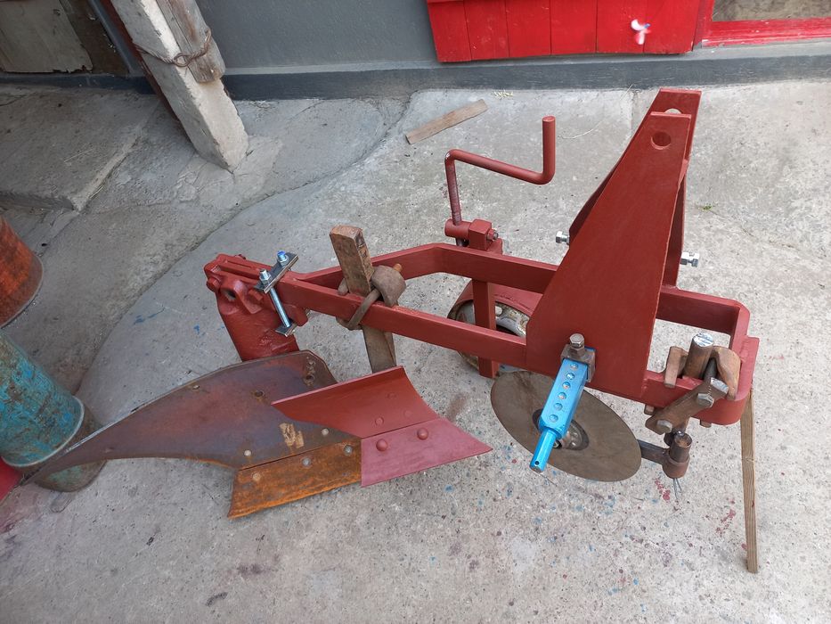 Відрізні диски, ножі. До плуга, культиватора, копалки  фрези...