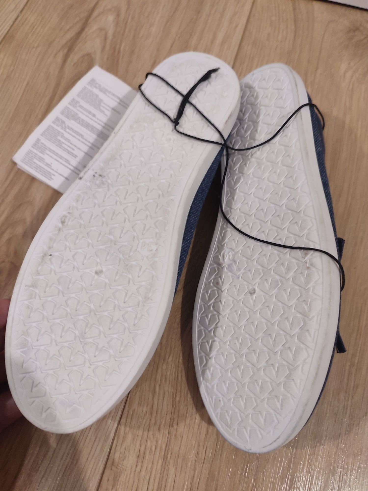 Nowe z metką buty trampki baleriny granatowe rozmiar 34