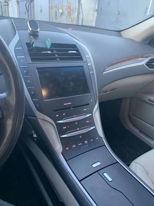 Lincoln MKZ гібрид (HEV) 2015