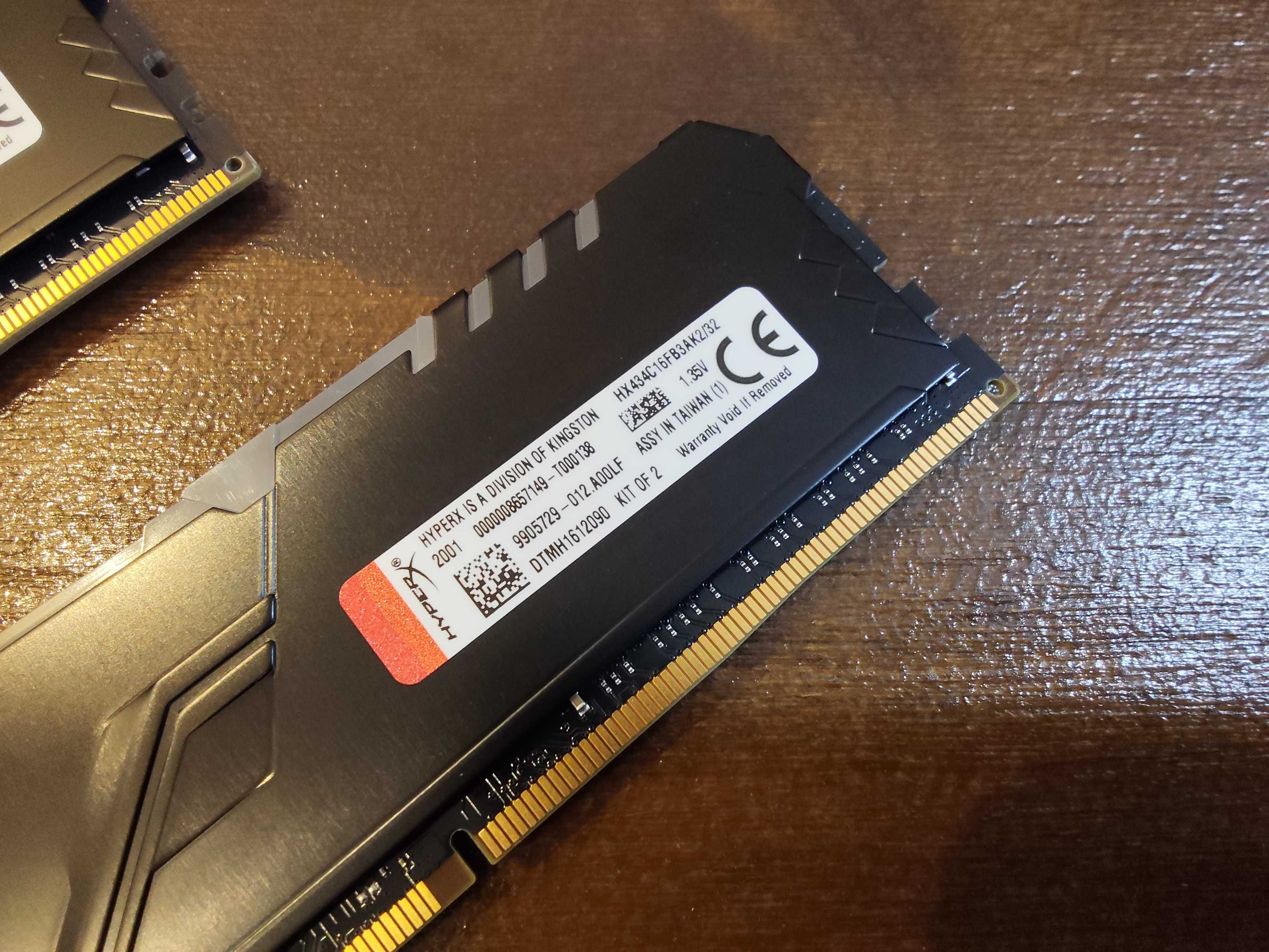 Kingston HyperX Kit 32GB (2 x 16GB) DDR4 3466MHz Fury RGB CL16