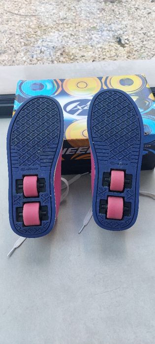 Tenis com rodinhas Heelys x2