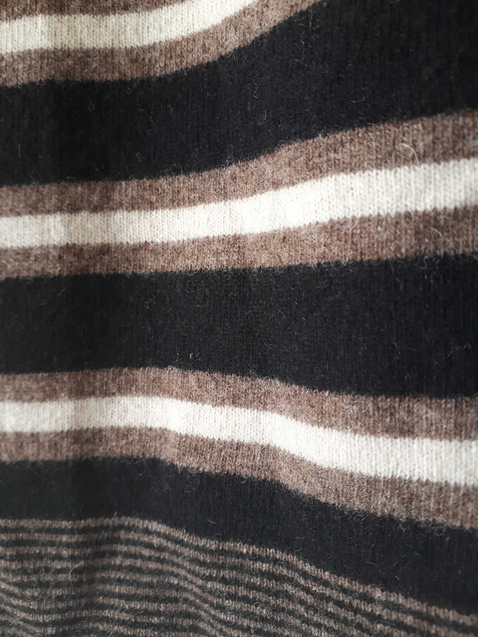 Camisola de homem em lã da Tommaso // Tamanho L