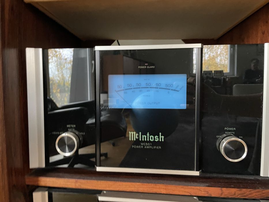 Wzmacniacze McIntosh MC501