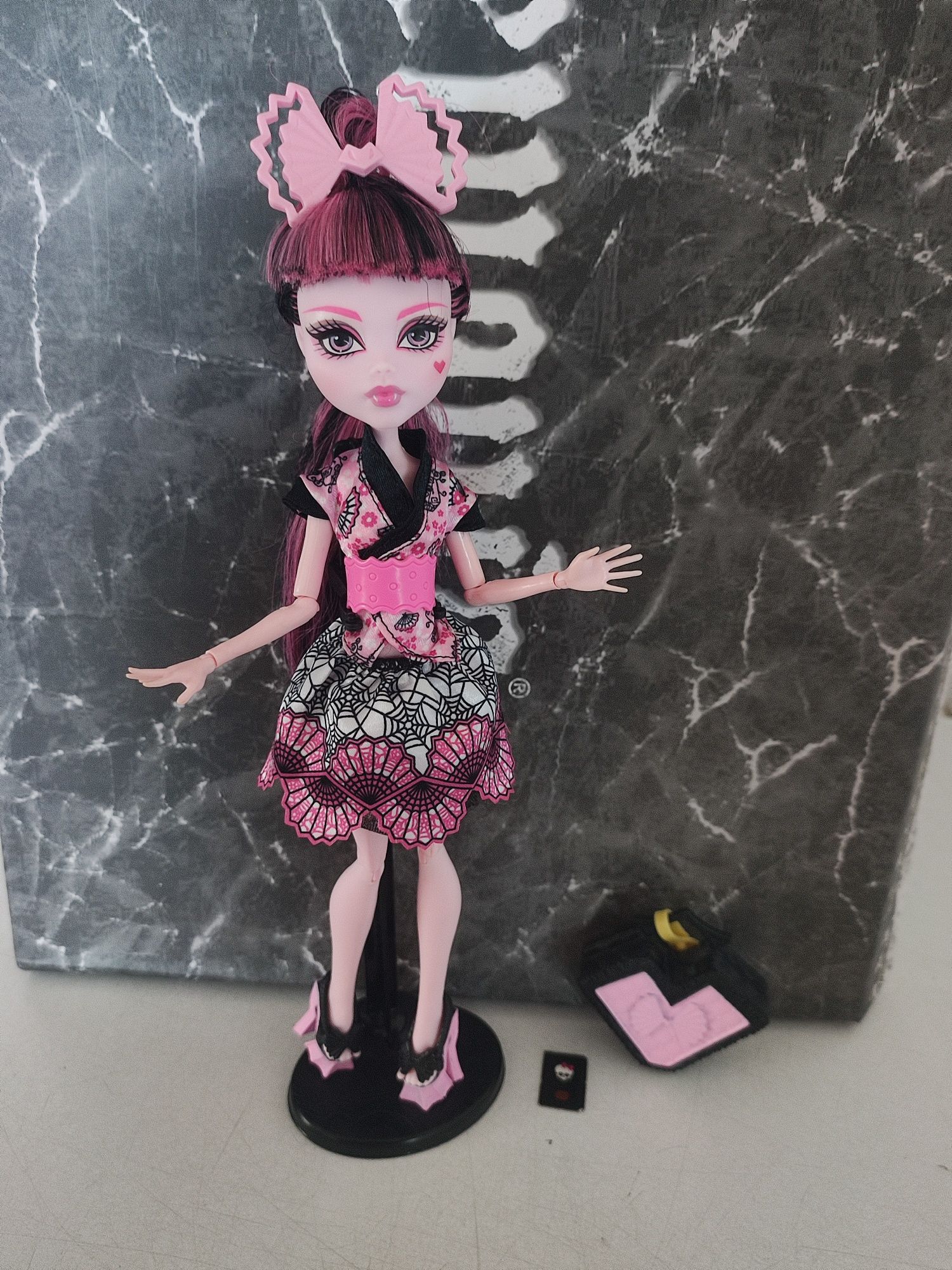 Monster high Draculaura Exchange