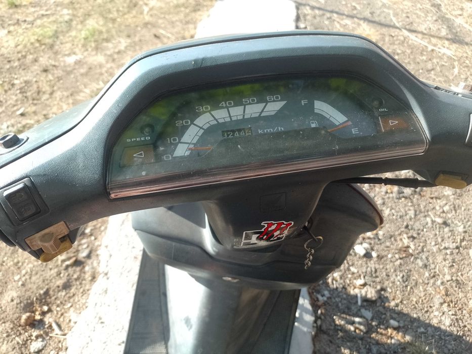 продам хонду такт 24