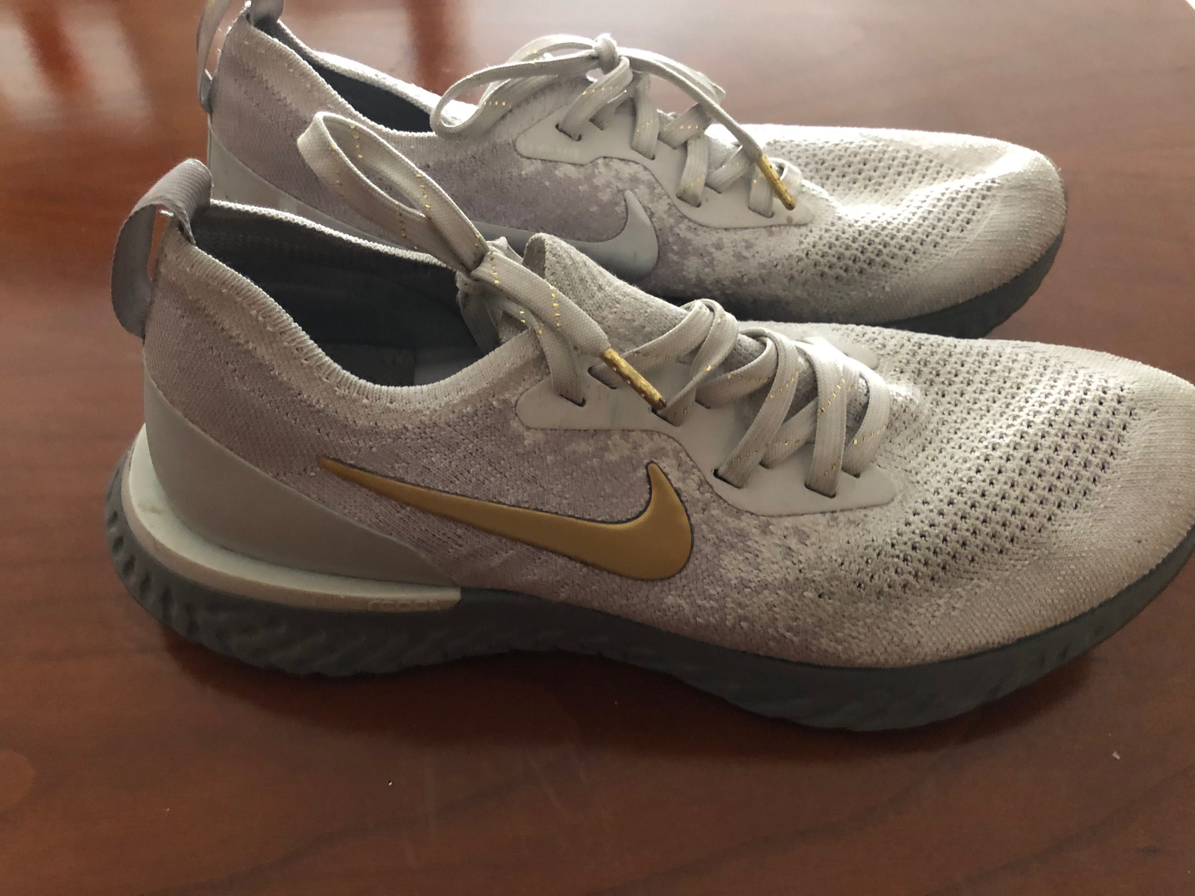 Nike running como novos