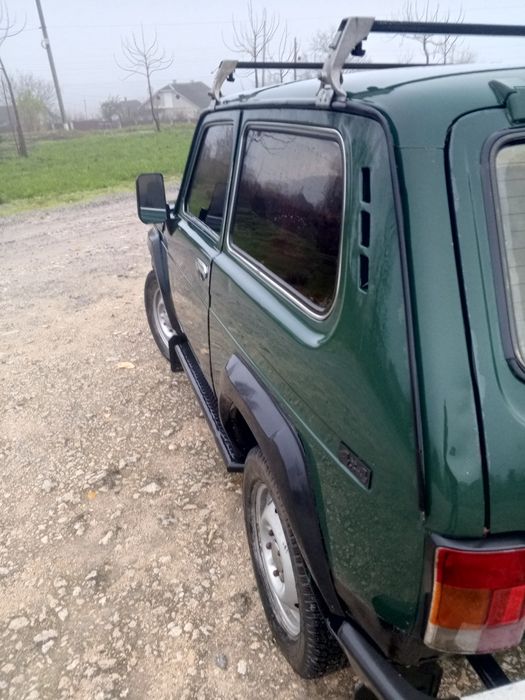 Продам ниву 21213