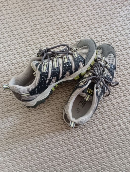 Tennis de mulher tamanho 38