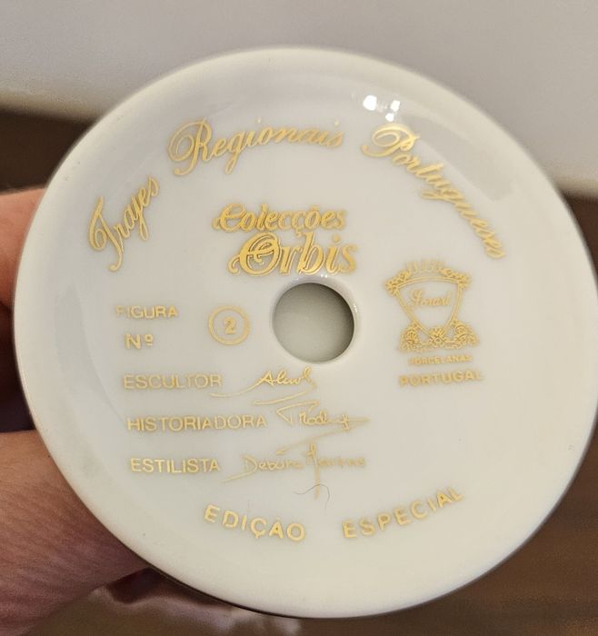 Boneca Poveira em porcelana | PORART