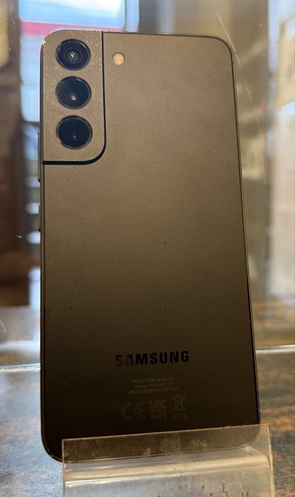 (2405/25) Samsung galaxy S22