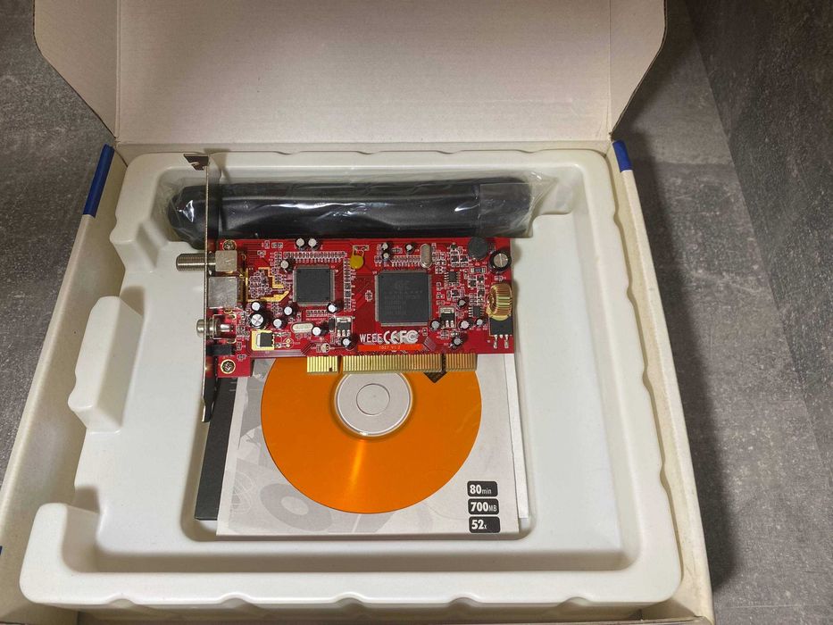 Тюнер супутниковий для ПК DVB-S PCI CARD