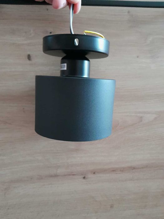 Lampa sufitowa czarna