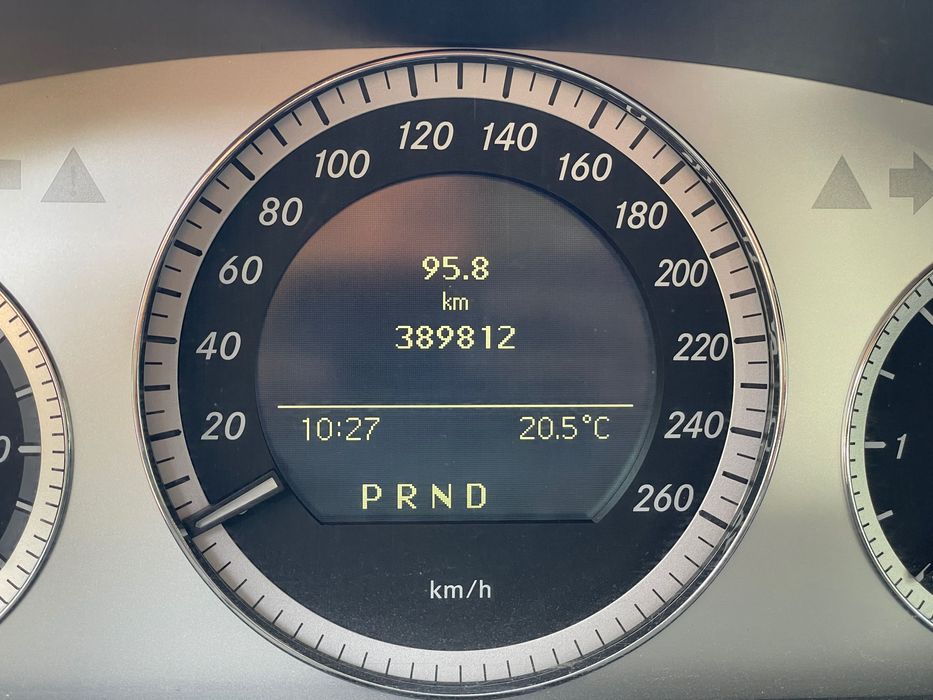 Mercedes C 200 T CDI Avantgarde – 2010 – Iridium Silver