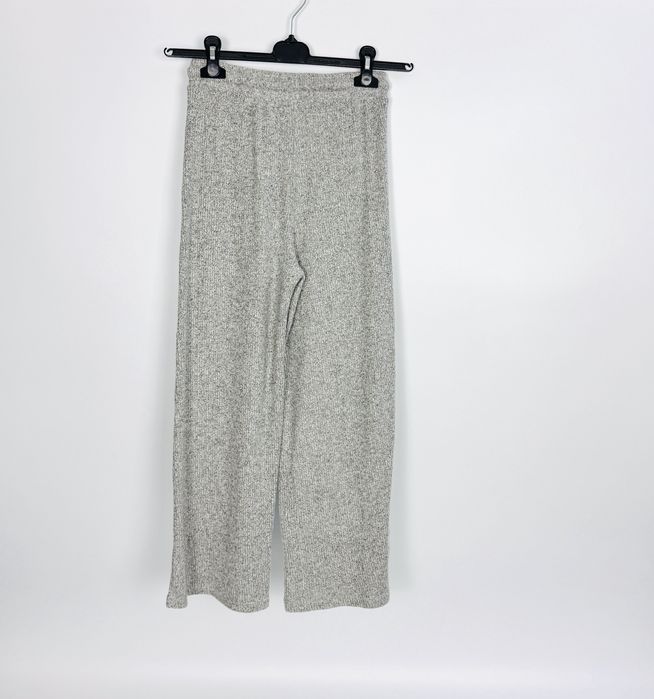 Szare spodnie z szeroką nogawką XS 34