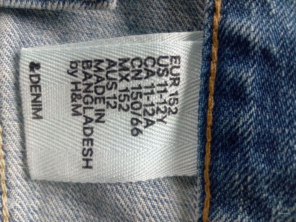 Krótkie spodenki  H&M  denim