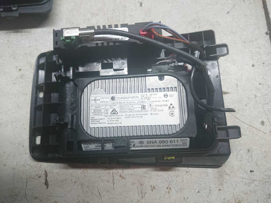 Безпровідна зарядка VAG 5NA980611