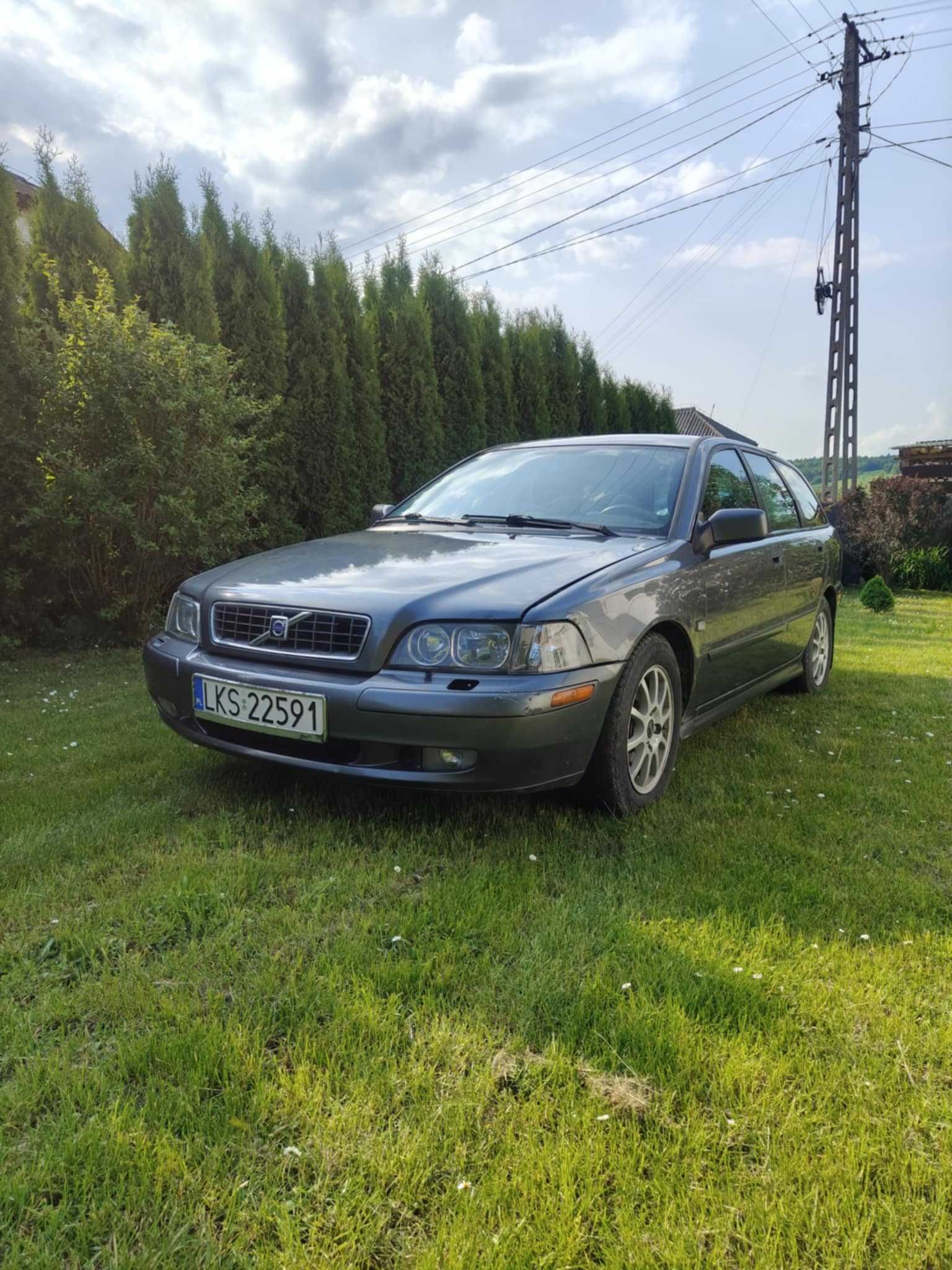 Volvo V40 1.9 2004 r