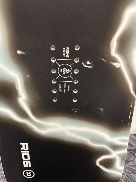 Deska snowboardowa RIDE TWINPIG 151