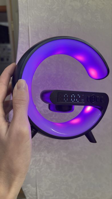 світильник,годинник