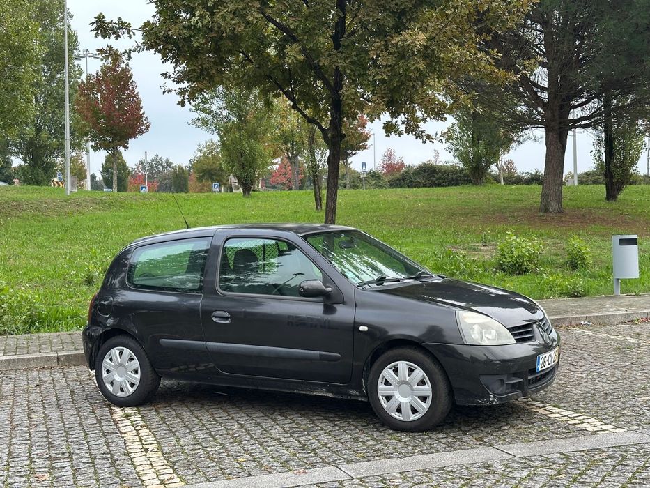 Renault Clio Van 1.5 dci revisoes todas na marca