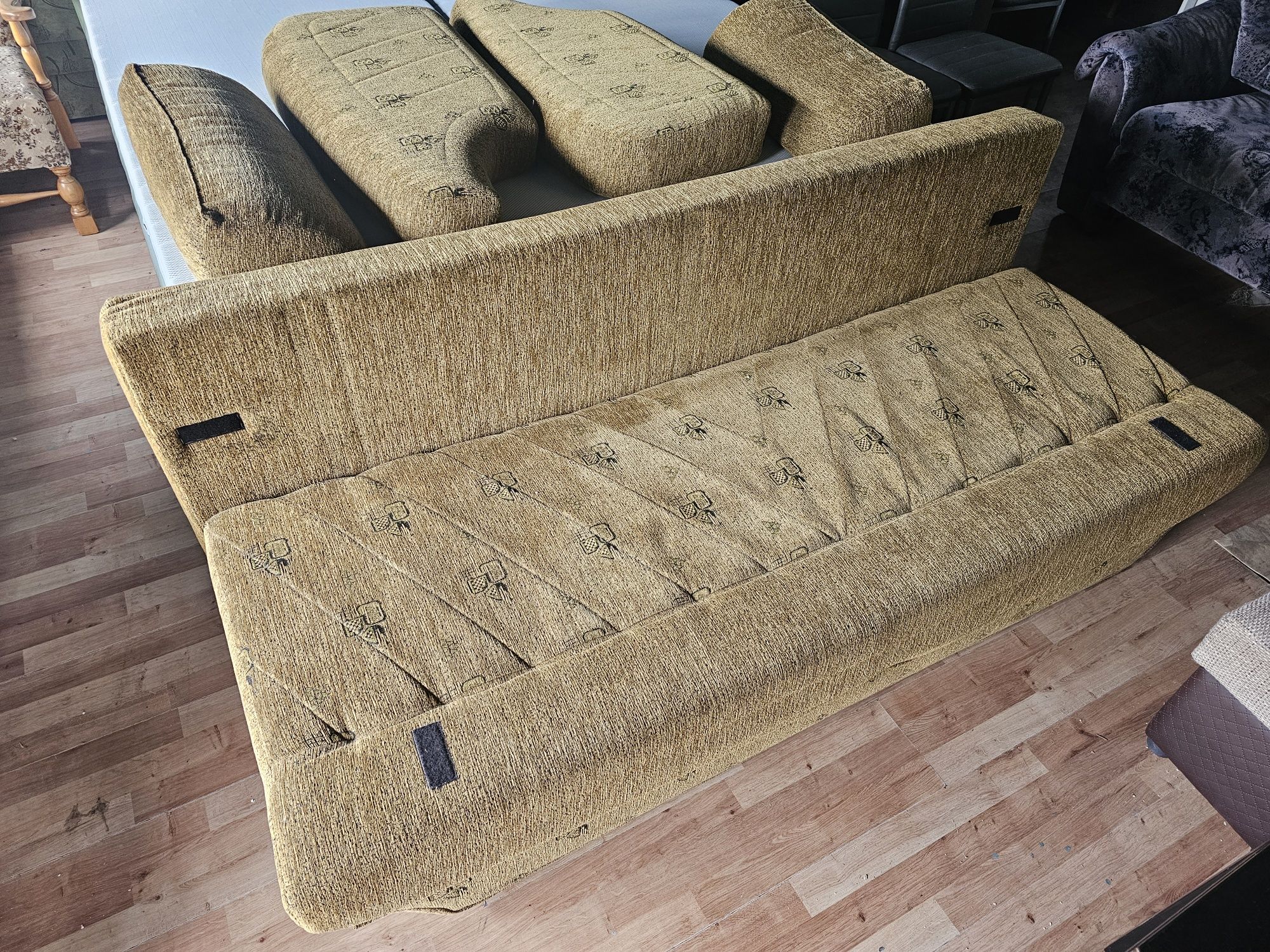 Kanapa wersalka jasna 200cm x 140cm