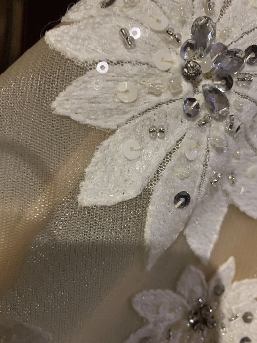 Выпускное , торжественное платье ( можно на свадьбу)